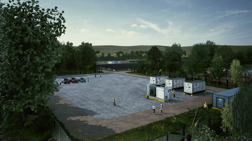 Emplazamiento con grupos electrógenos, sala eléctrica y campo fotovoltaico al fondo